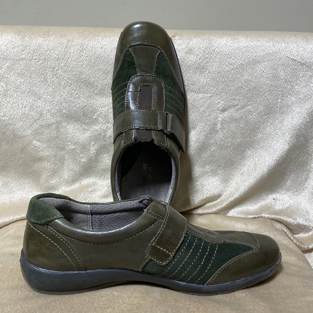 Naturalizer Blair Leather Shoes Dark Green 7.5 Narrow